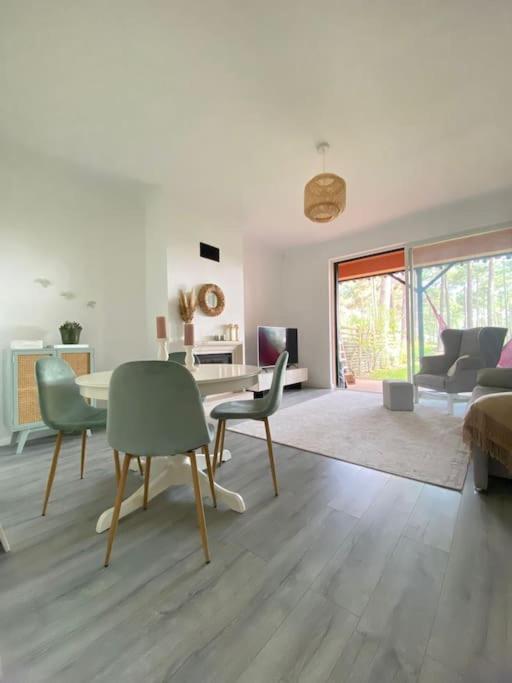 Charmoso Apartamento Na Herdade Da Aroeira Aroeira  Eksteriør bilde