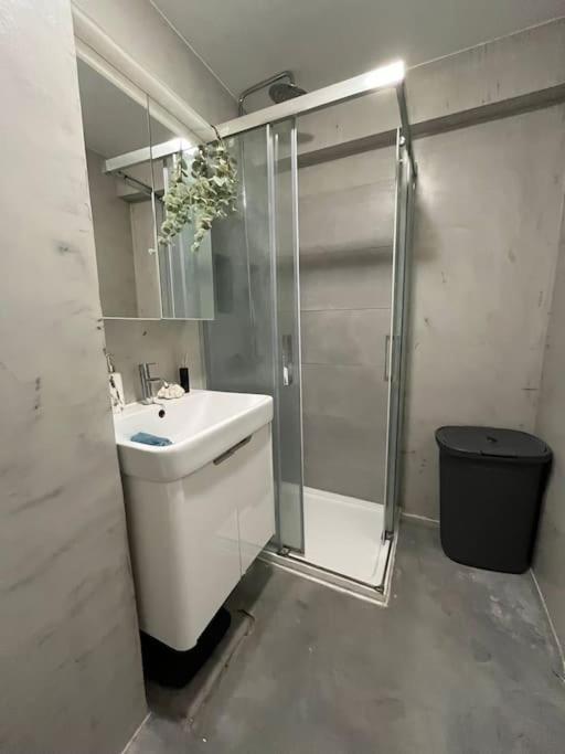 Charmoso Apartamento Na Herdade Da Aroeira Aroeira  Eksteriør bilde